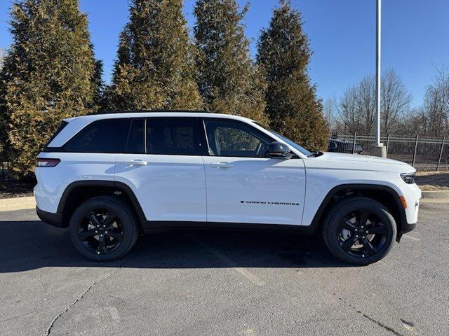 new 2025 Jeep Grand Cherokee car, priced at $48,440