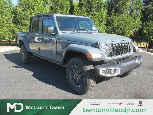 new 2024 Jeep Gladiator car, priced at $43,463