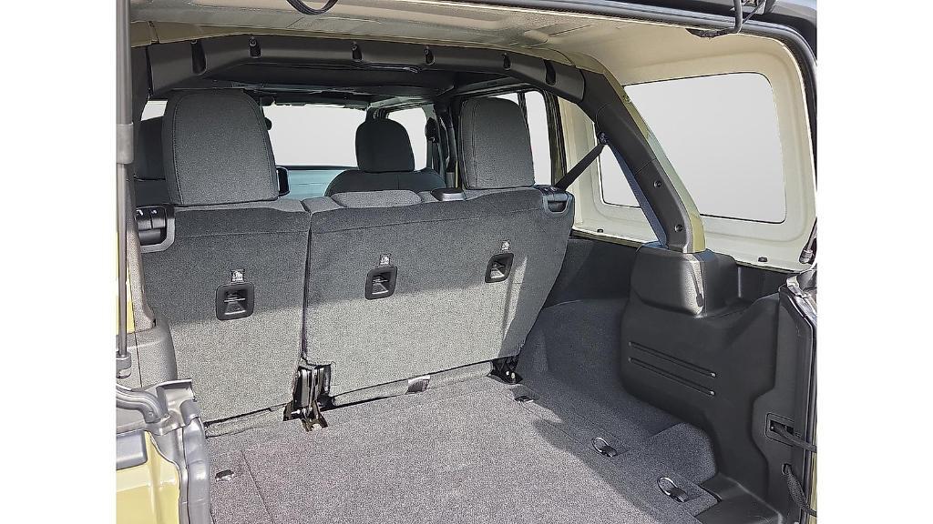 new 2025 Jeep Wrangler car, priced at $44,333