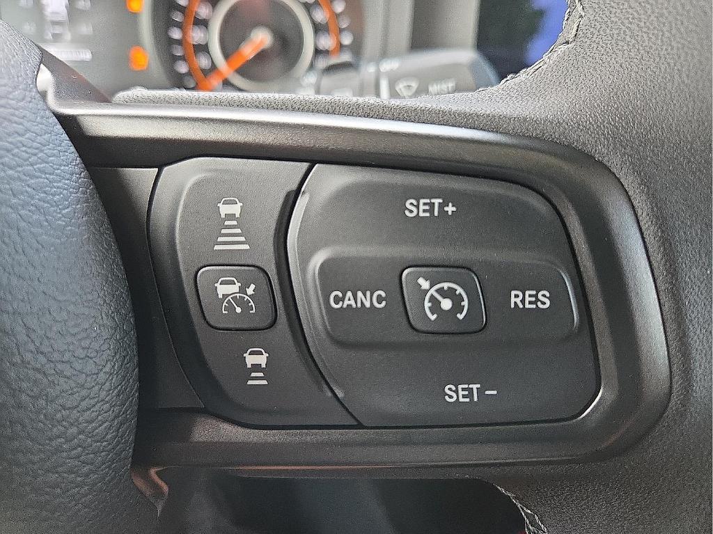 new 2025 Jeep Wrangler car, priced at $44,333