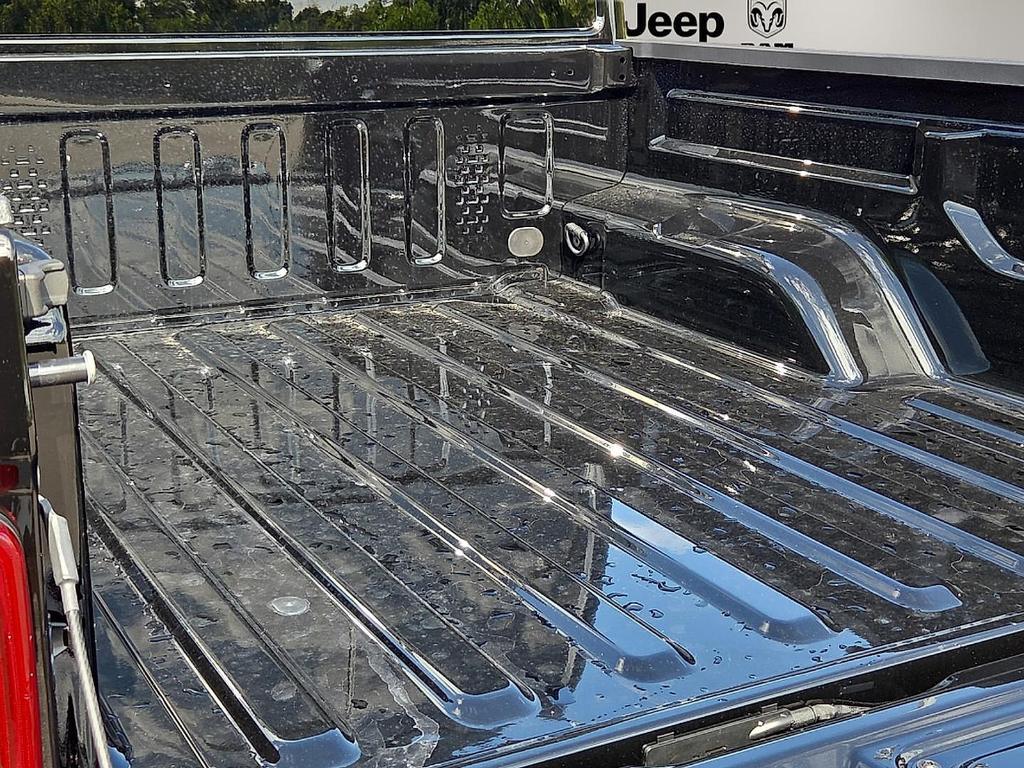 new 2025 Jeep Gladiator car, priced at $51,974