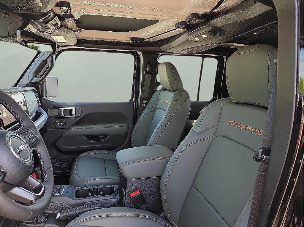 new 2025 Jeep Gladiator car, priced at $51,974
