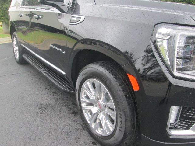 used 2023 GMC Yukon XL car, priced at $76,984