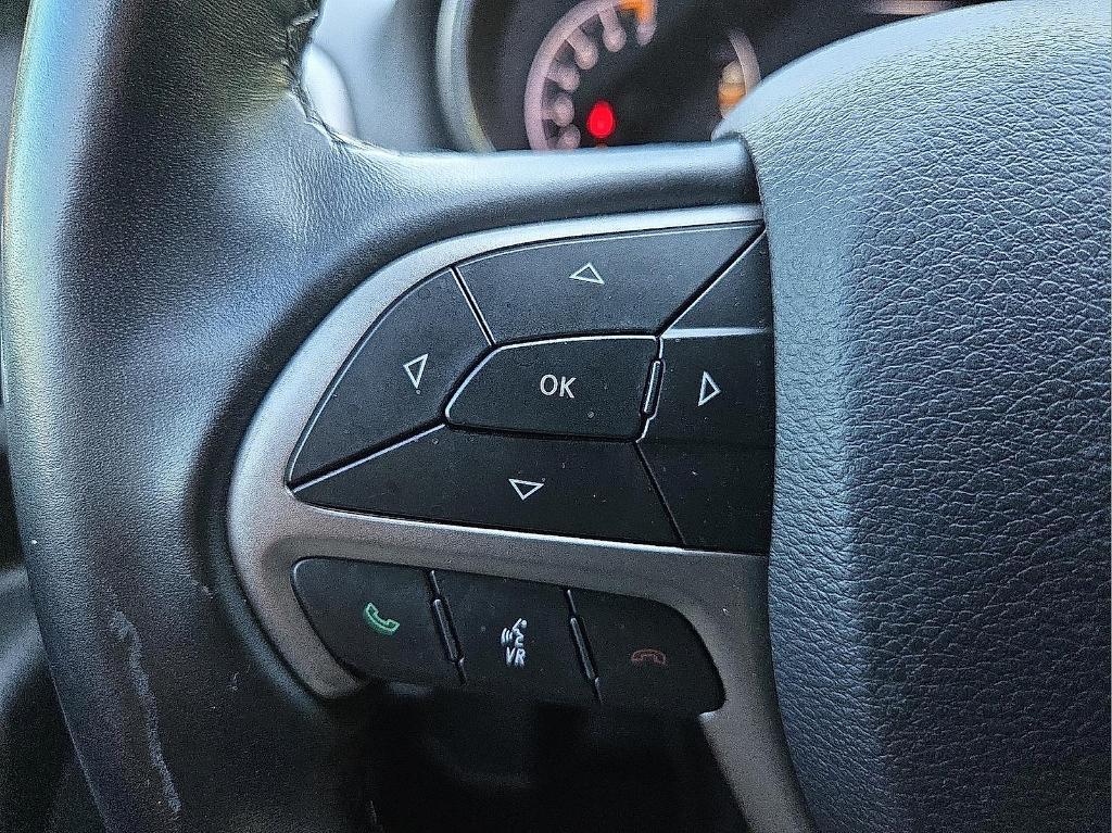 used 2020 Jeep Grand Cherokee car, priced at $18,785