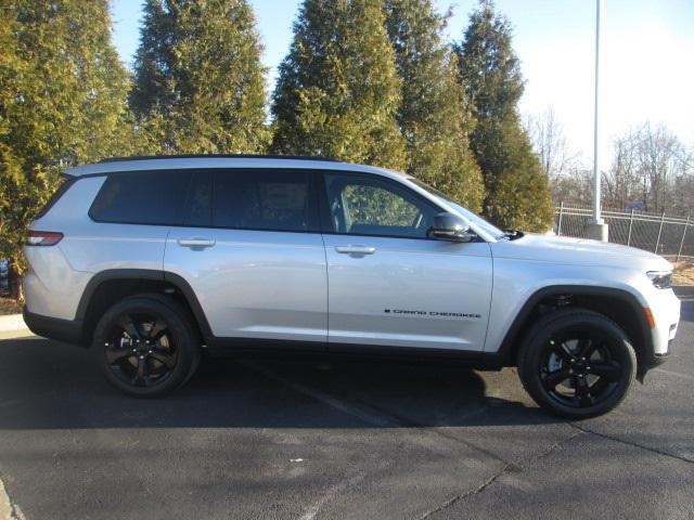 new 2025 Jeep Grand Cherokee L car, priced at $50,454