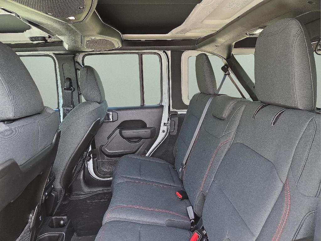 new 2025 Jeep Wrangler car, priced at $50,965