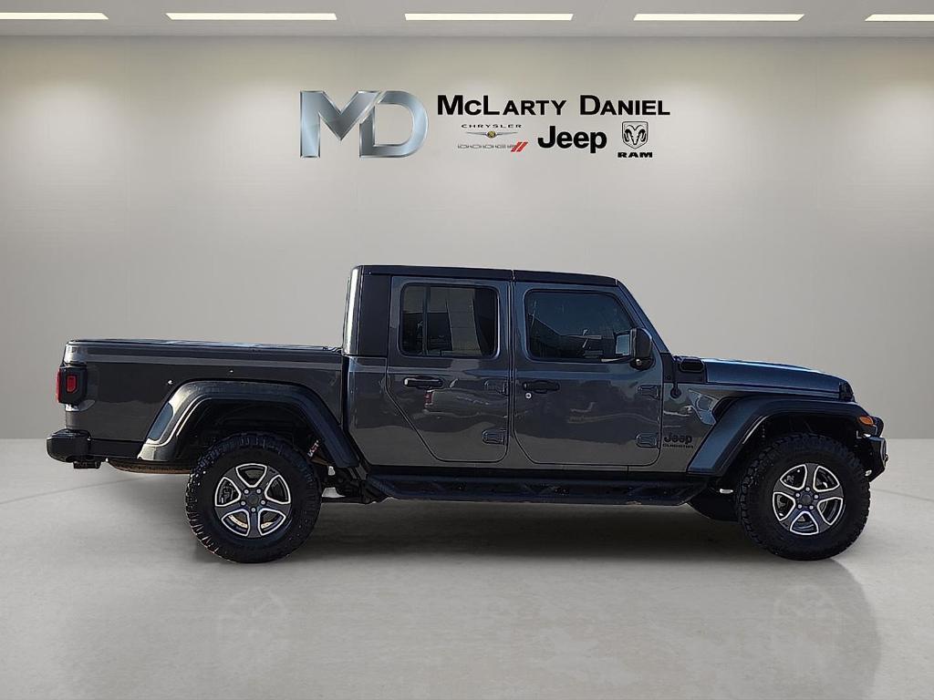 used 2021 Jeep Gladiator car, priced at $24,325