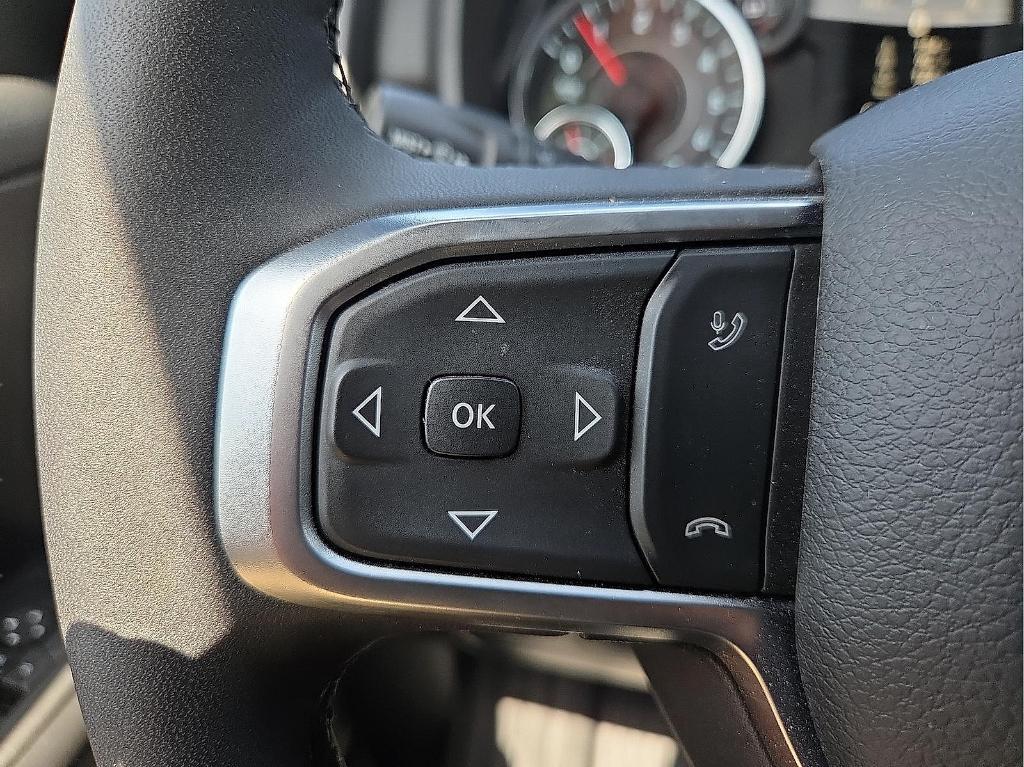 new 2025 Ram 1500 car, priced at $43,056