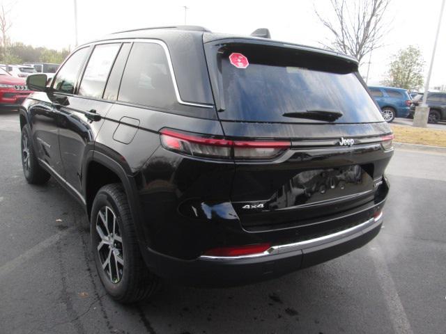 new 2025 Jeep Grand Cherokee car, priced at $43,508