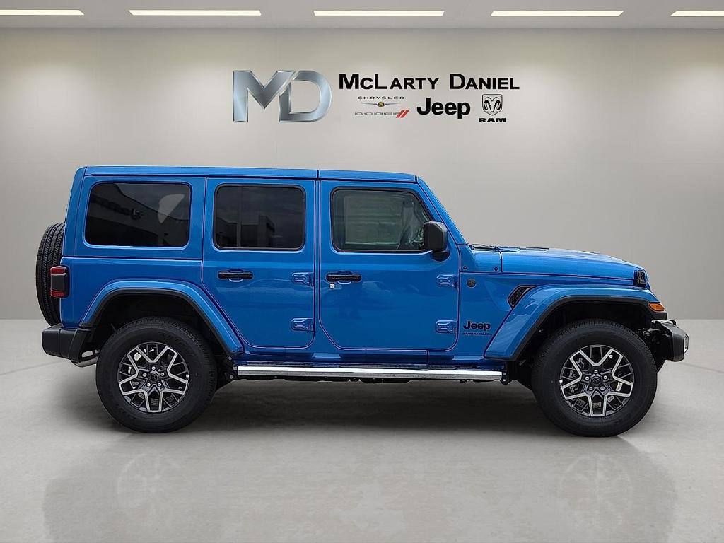 new 2025 Jeep Wrangler car, priced at $49,613