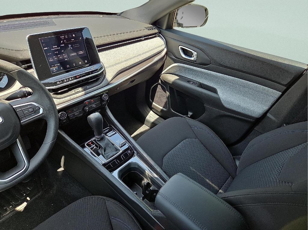 new 2025 Jeep Compass car, priced at $24,338