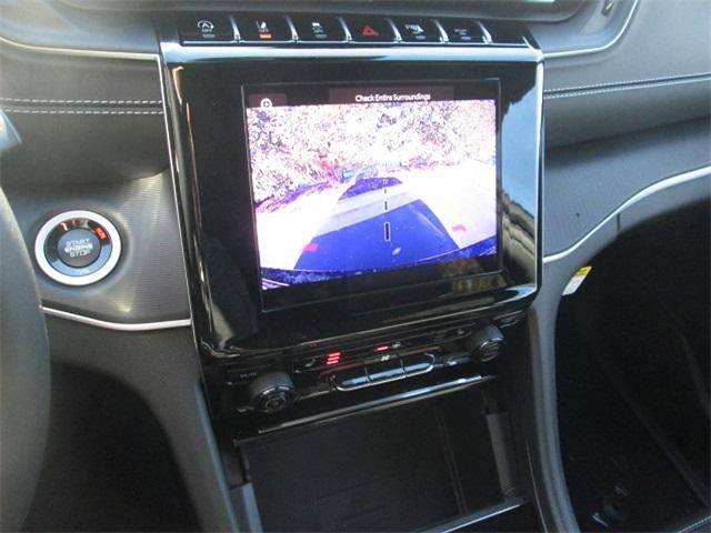 new 2025 Jeep Grand Cherokee car, priced at $38,739