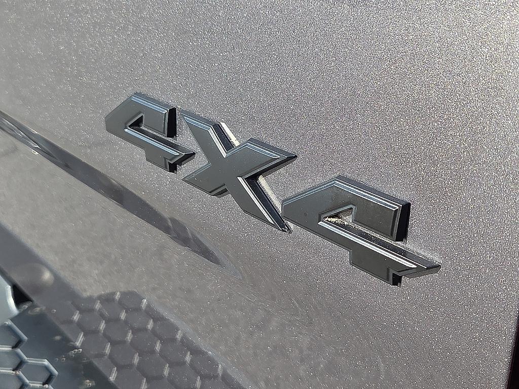 used 2018 Ram 1500 car, priced at $13,995