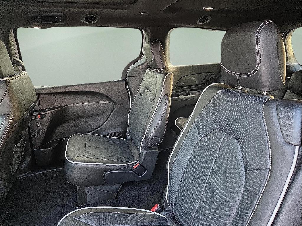 new 2026 Chrysler Pacifica car, priced at $48,874