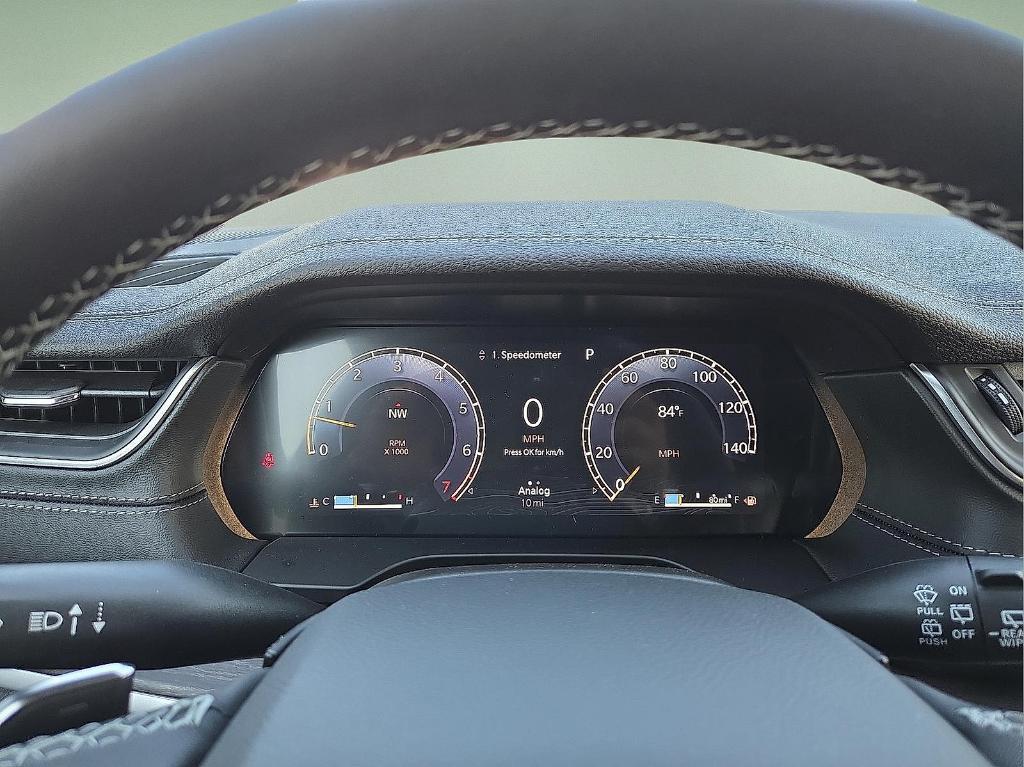 new 2025 Jeep Grand Cherokee car, priced at $46,366
