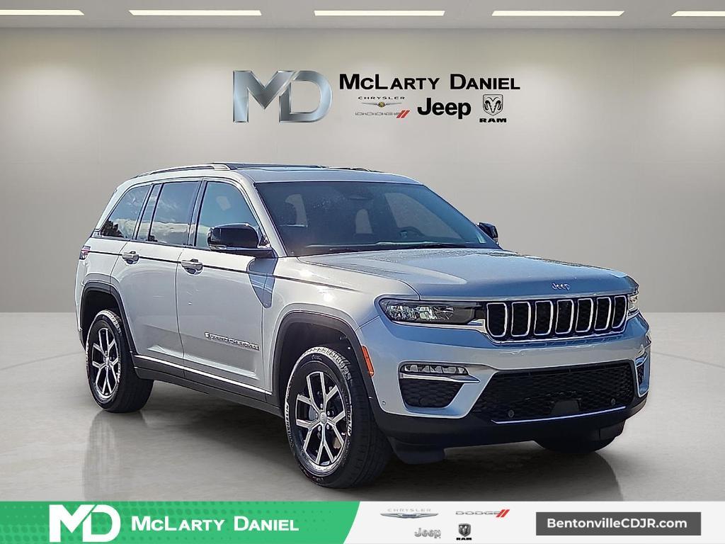 new 2025 Jeep Grand Cherokee car, priced at $46,366