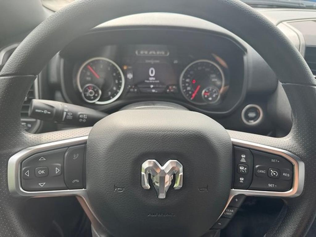 new 2025 Ram 1500 car, priced at $45,414