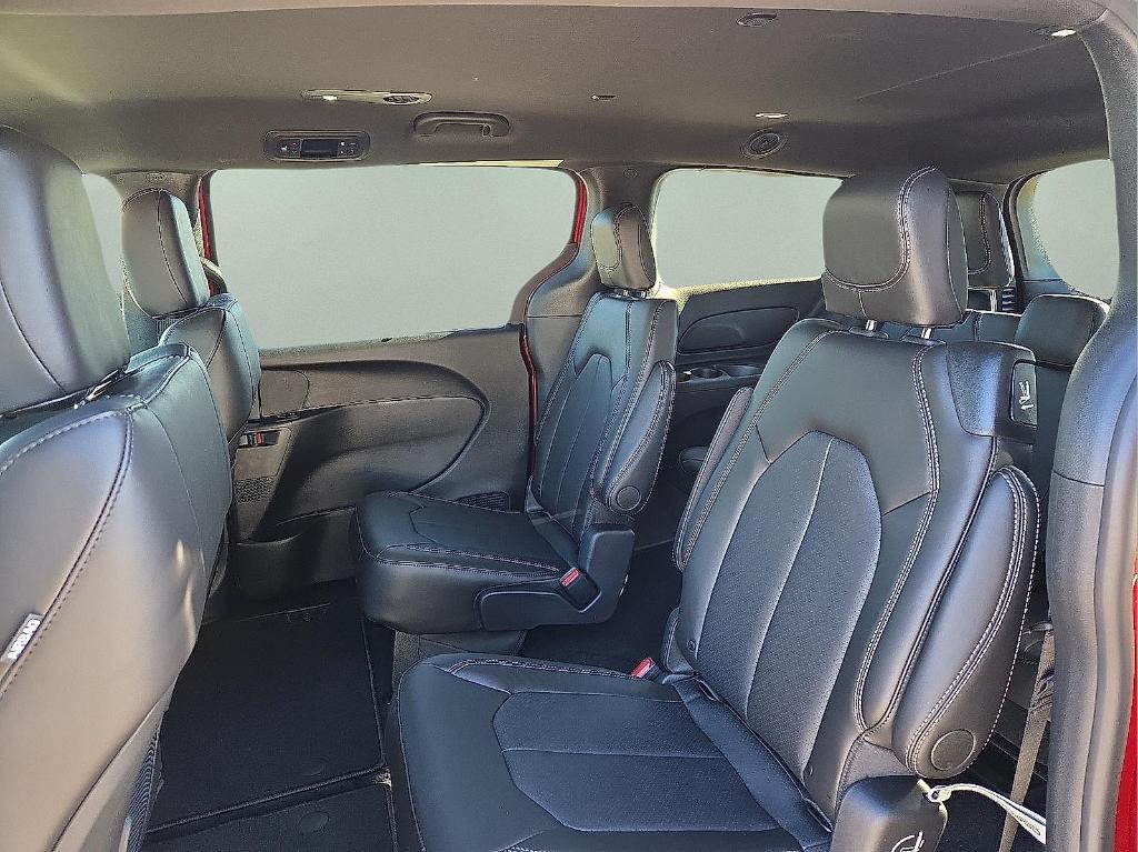 new 2026 Chrysler Pacifica car, priced at $43,416