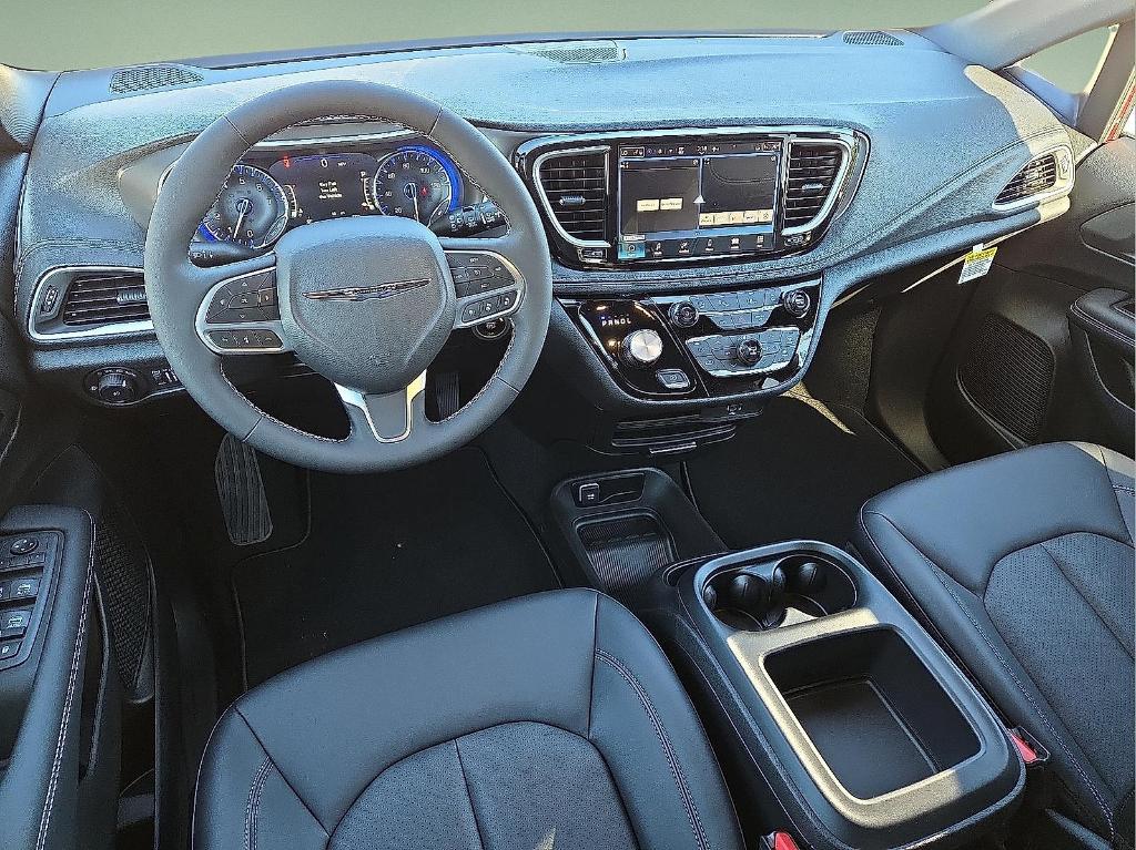 new 2026 Chrysler Pacifica car, priced at $43,416