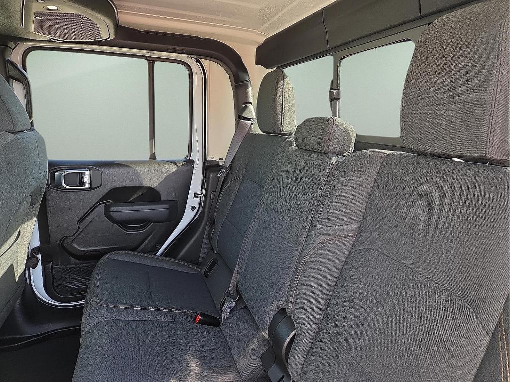 new 2025 Jeep Gladiator car, priced at $35,426
