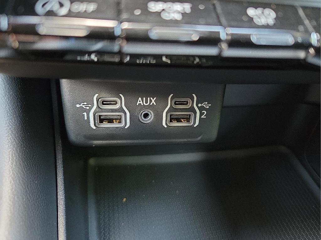 new 2025 Dodge Durango car, priced at $37,499
