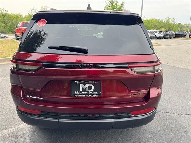 new 2025 Jeep Grand Cherokee car, priced at $44,084