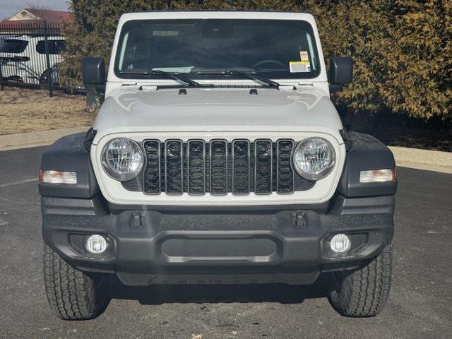 new 2025 Jeep Wrangler car, priced at $47,515