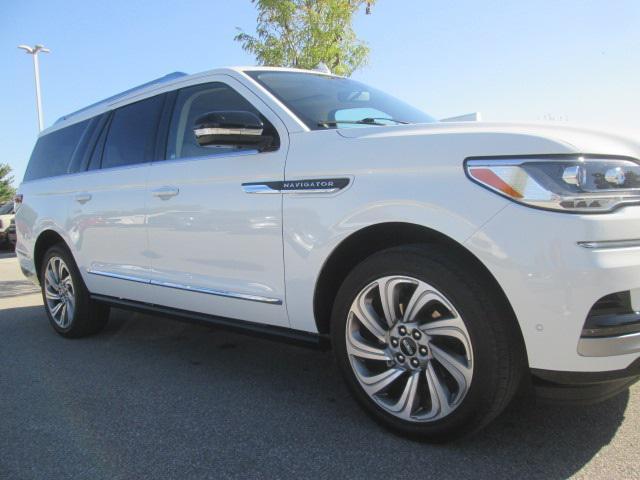 used 2023 Lincoln Navigator car, priced at $71,419