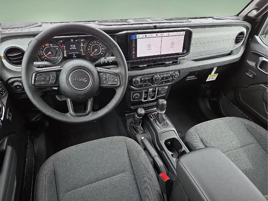 new 2025 Jeep Wrangler car, priced at $40,061