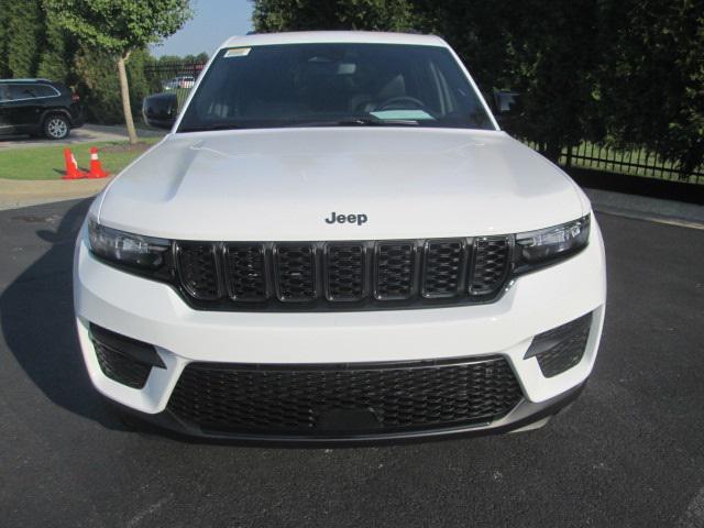 new 2024 Jeep Grand Cherokee car, priced at $40,830