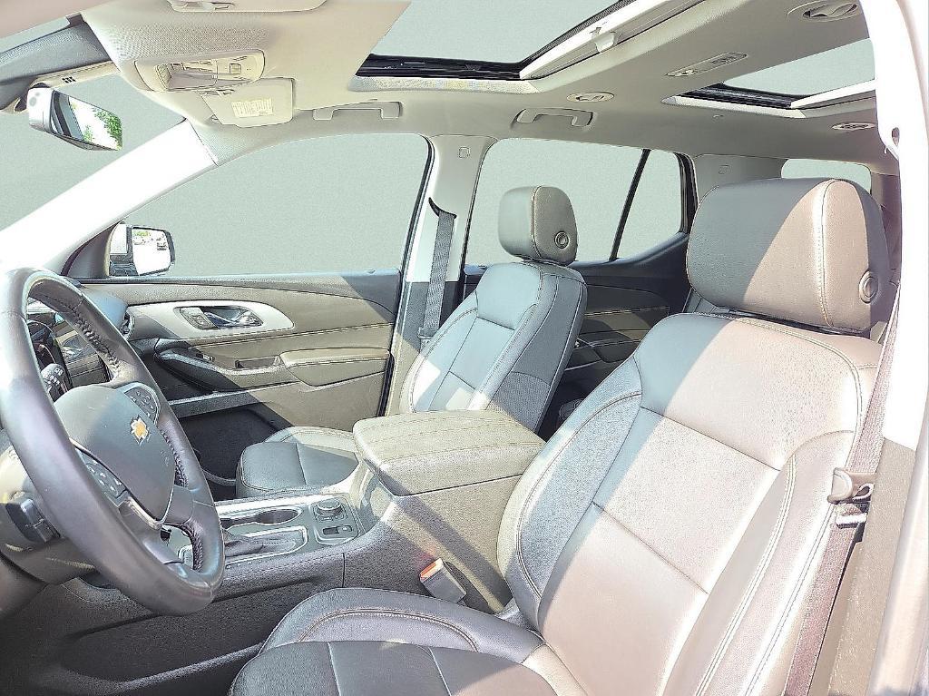 used 2020 Chevrolet Traverse car, priced at $25,239