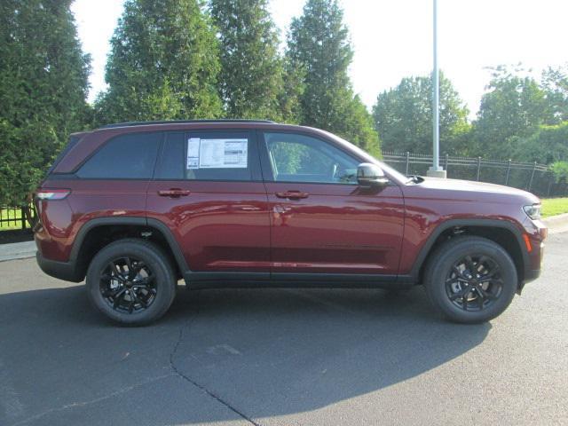 new 2024 Jeep Grand Cherokee car, priced at $41,051