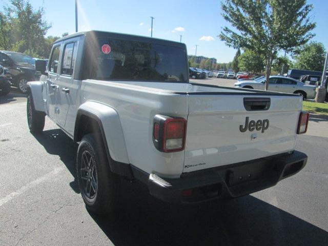 new 2024 Jeep Gladiator car, priced at $46,227