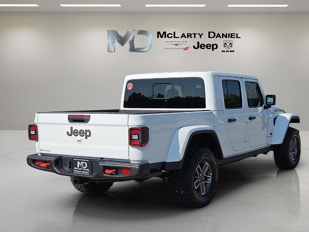 new 2025 Jeep Gladiator car, priced at $52,384