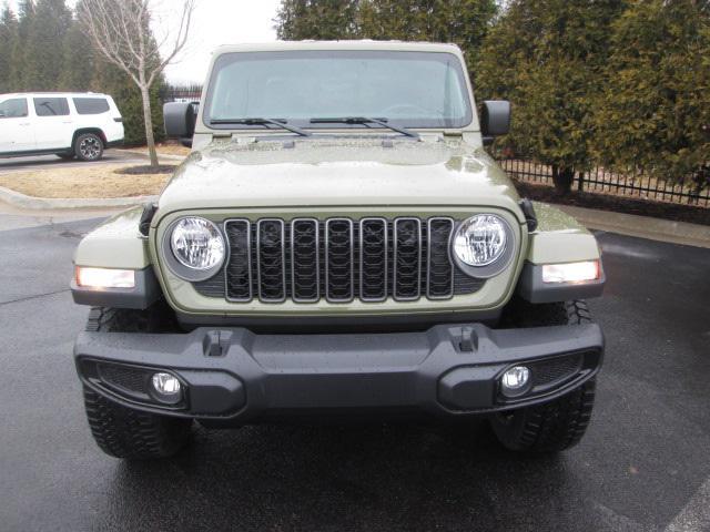 new 2025 Jeep Gladiator car, priced at $45,188