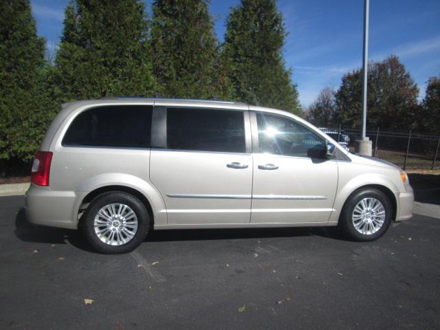 used 2014 Chrysler Town & Country car, priced at $8,745