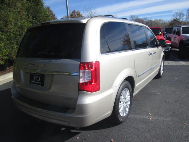 used 2014 Chrysler Town & Country car, priced at $8,745