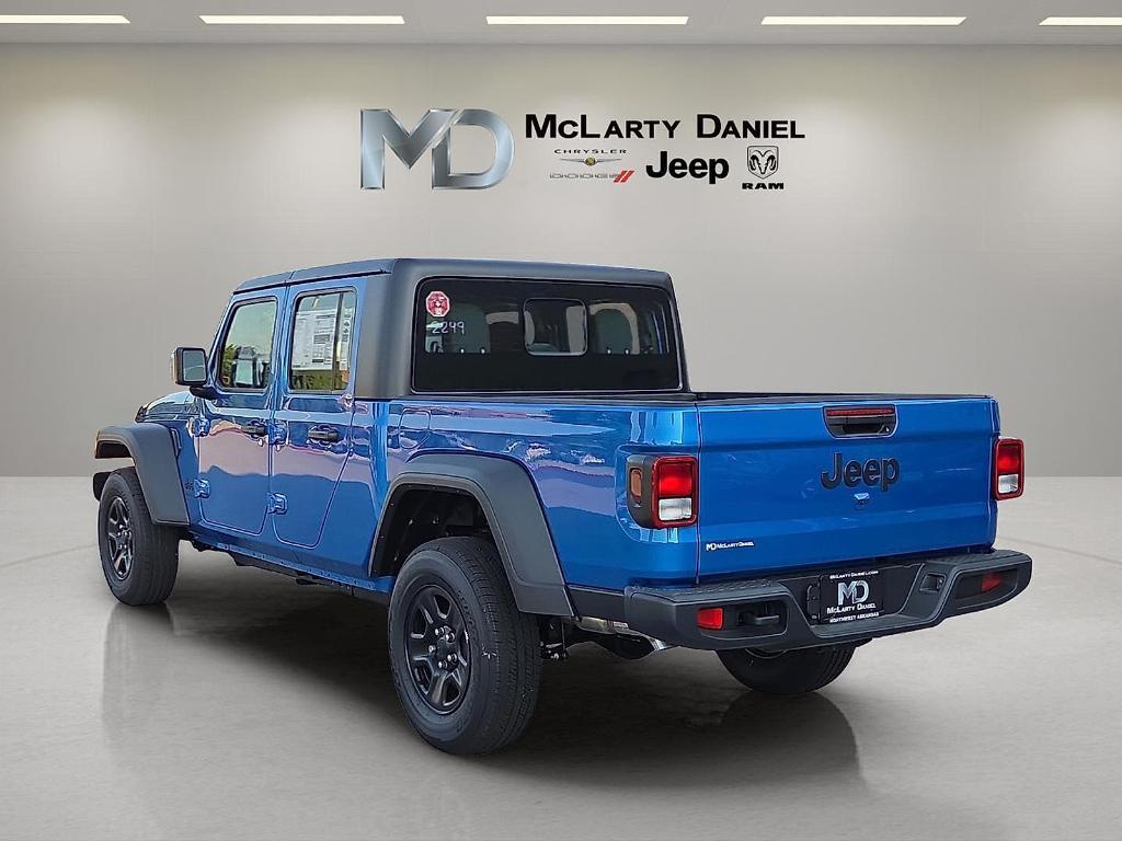 new 2025 Jeep Gladiator car, priced at $36,049