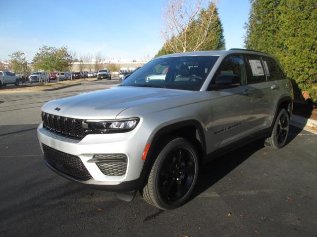 new 2025 Jeep Grand Cherokee car, priced at $44,937