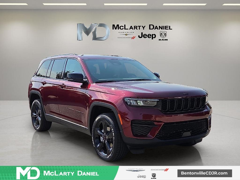new 2025 Jeep Grand Cherokee car, priced at $42,710