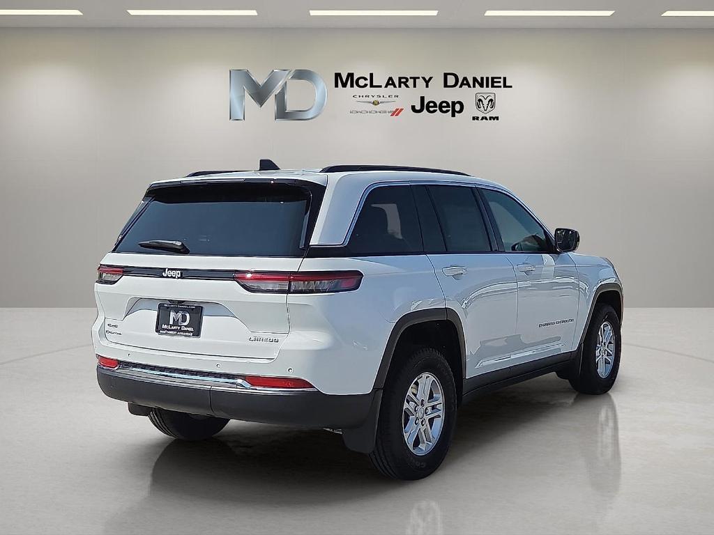 new 2025 Jeep Grand Cherokee car, priced at $36,303