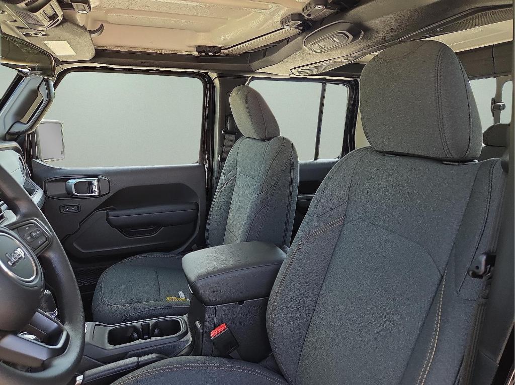 new 2025 Jeep Gladiator car, priced at $35,549