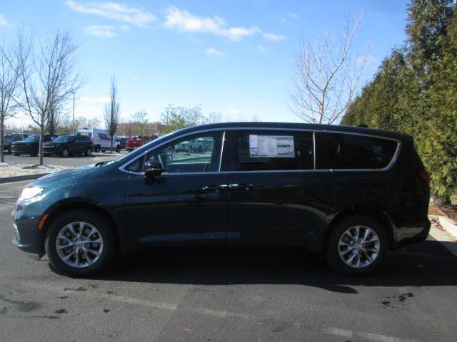 new 2025 Chrysler Pacifica car, priced at $45,490