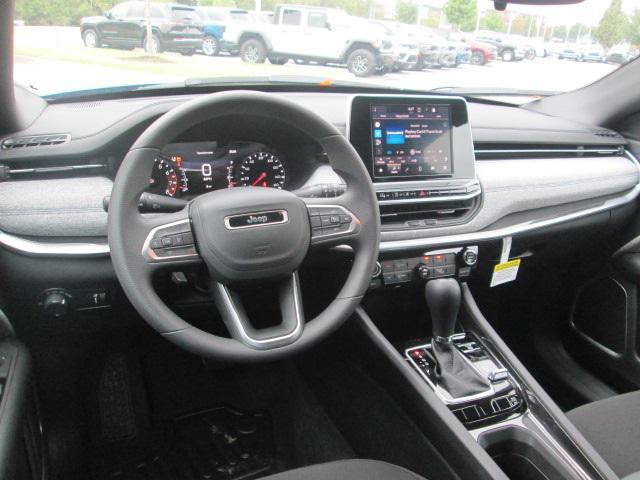 new 2025 Jeep Compass car, priced at $25,876