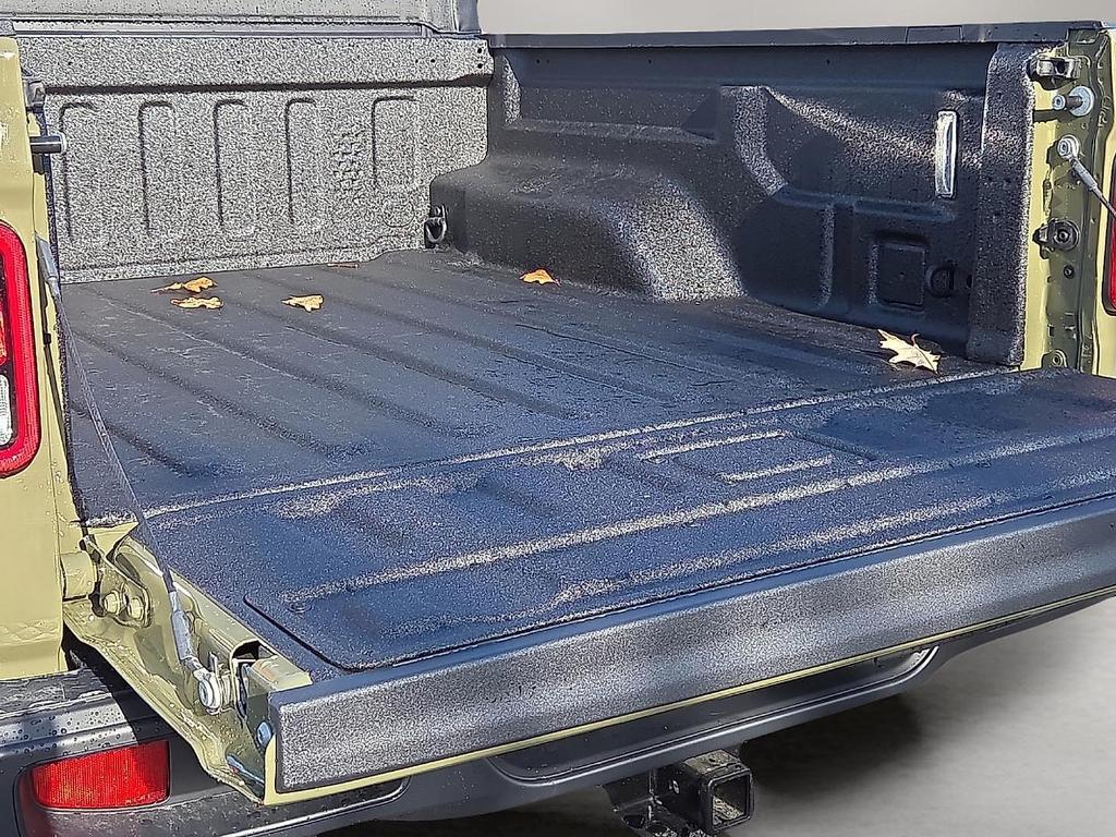 new 2026 Jeep Gladiator car, priced at $41,932