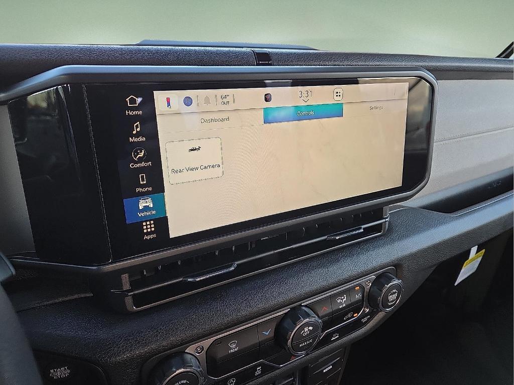 new 2026 Jeep Gladiator car, priced at $41,932