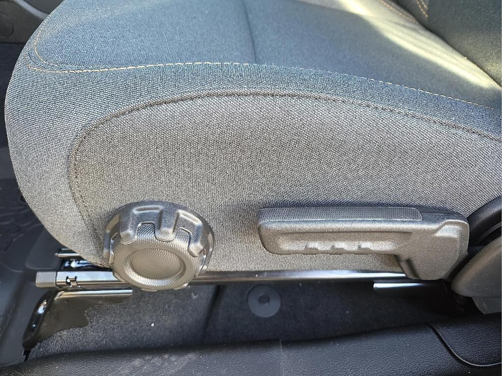 new 2026 Jeep Gladiator car, priced at $41,932