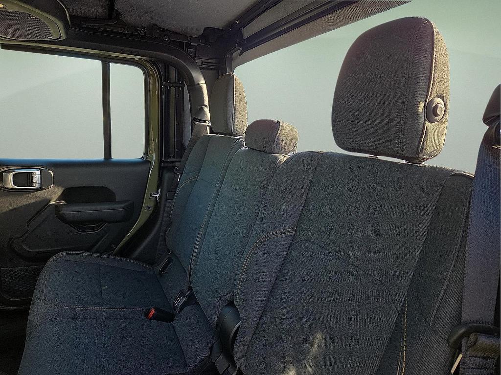 new 2026 Jeep Gladiator car, priced at $41,932