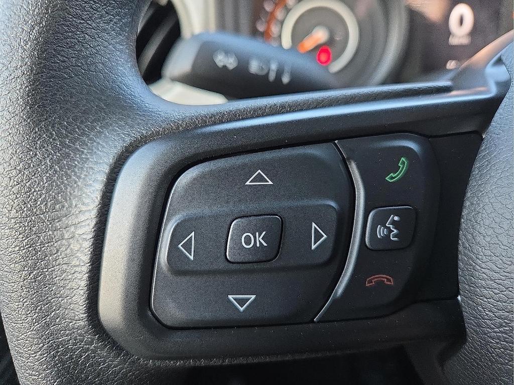 new 2026 Jeep Gladiator car, priced at $41,932