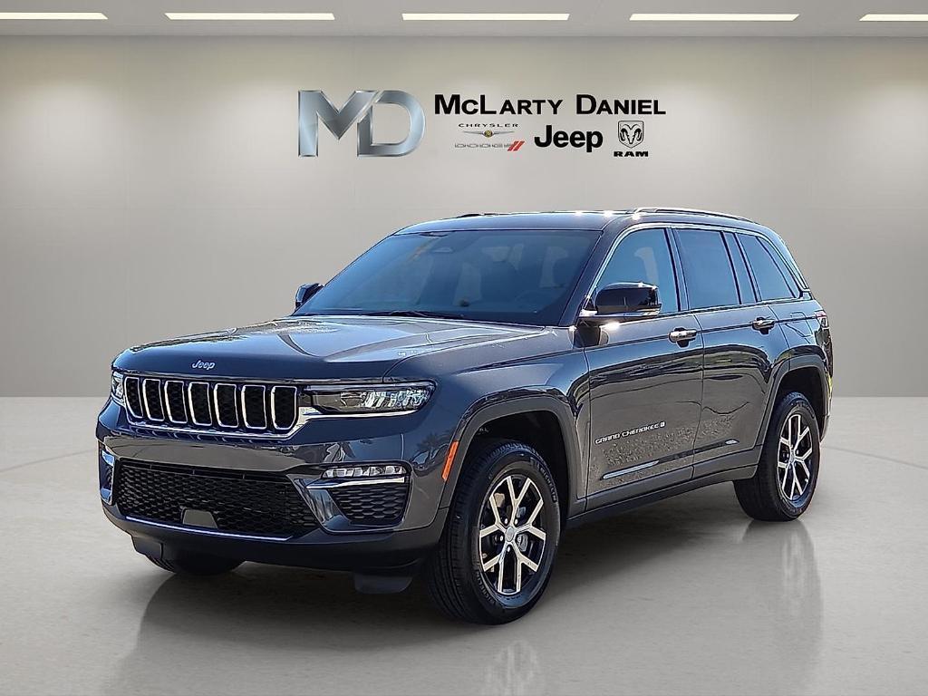 new 2025 Jeep Grand Cherokee car, priced at $41,361